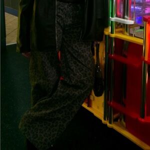 Wild Fable Low Rise Wide Leg Leopard Print Baggy Jeans